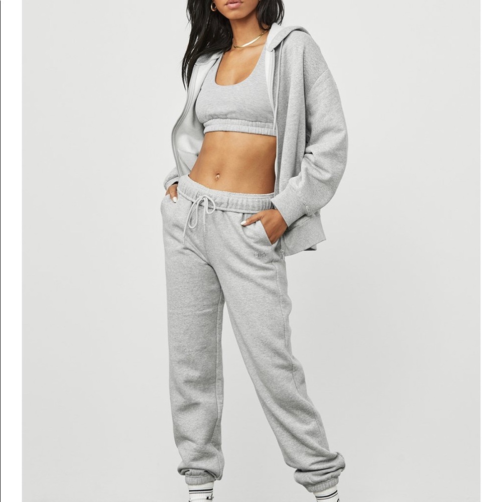 BNWT Alo Accolade Sweatpant size XS